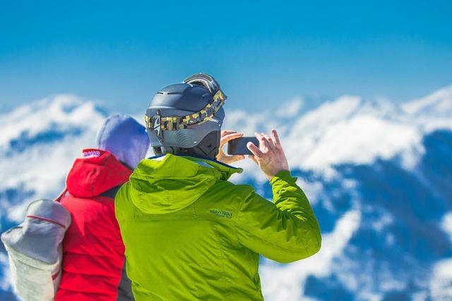 冬のスキー旅行宿泊選びのポイント